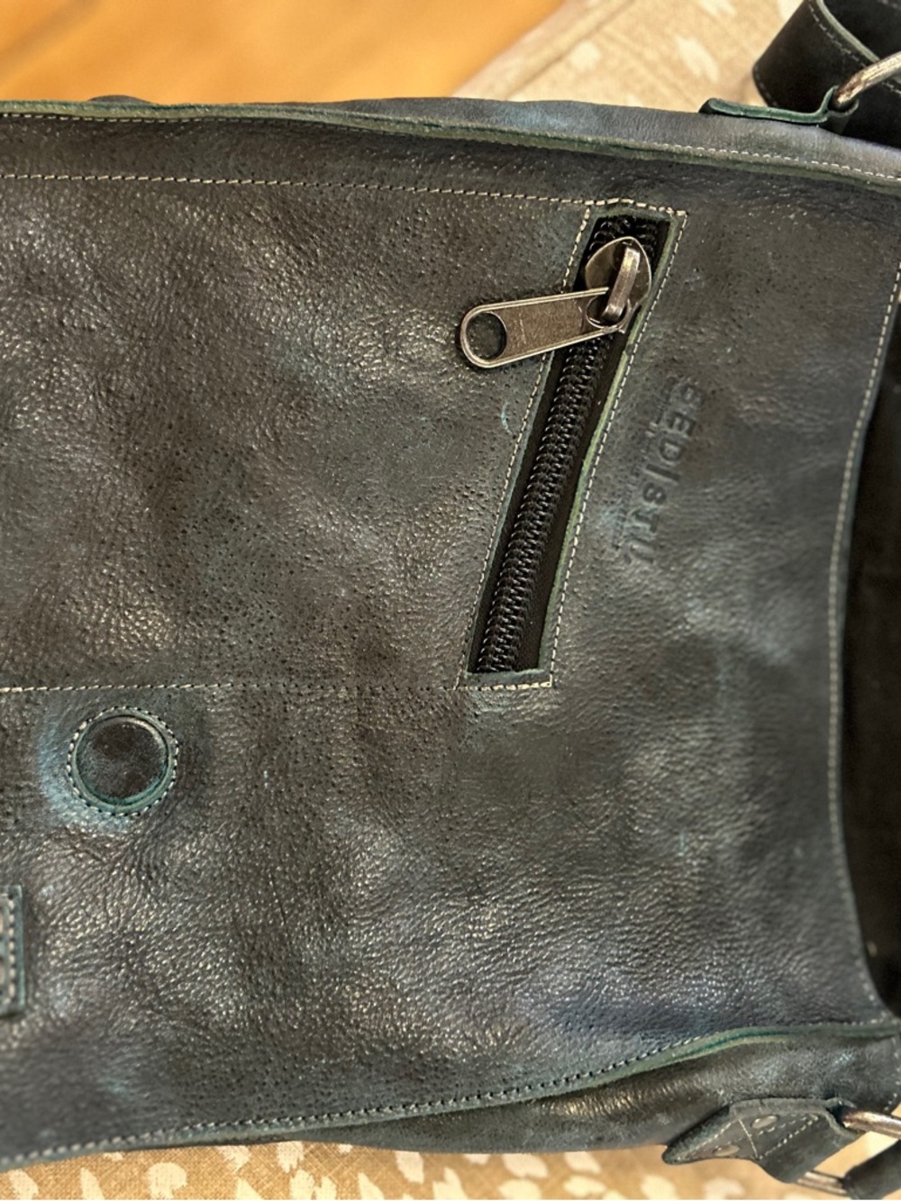 Bed Stu “Venice Beach” Dark Navy  Leather Crossbody w/ Magnetic Buckle Flap - Picture 2 of 10